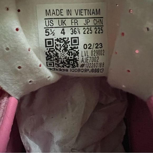 NWT Adidas Gazelle Indoor Sneakers Pink Bliss Gum Sole Women’s Size 5.5 - Picture 16 of 16